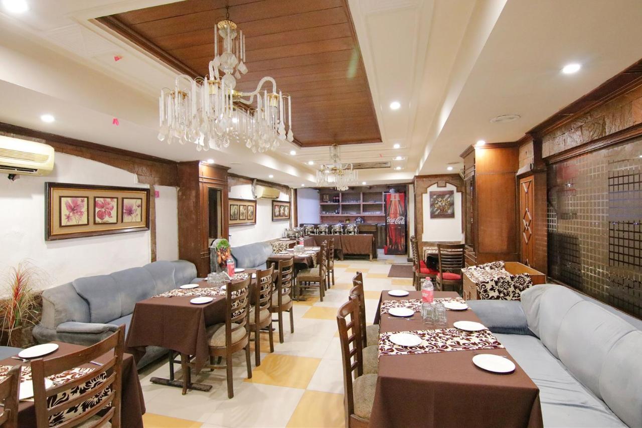 Fabhotel Town Pride Sohana Exterior foto